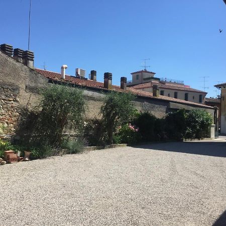 Ferienwohnung Di Vittorio Loft Desenzano del Garda Exterior foto